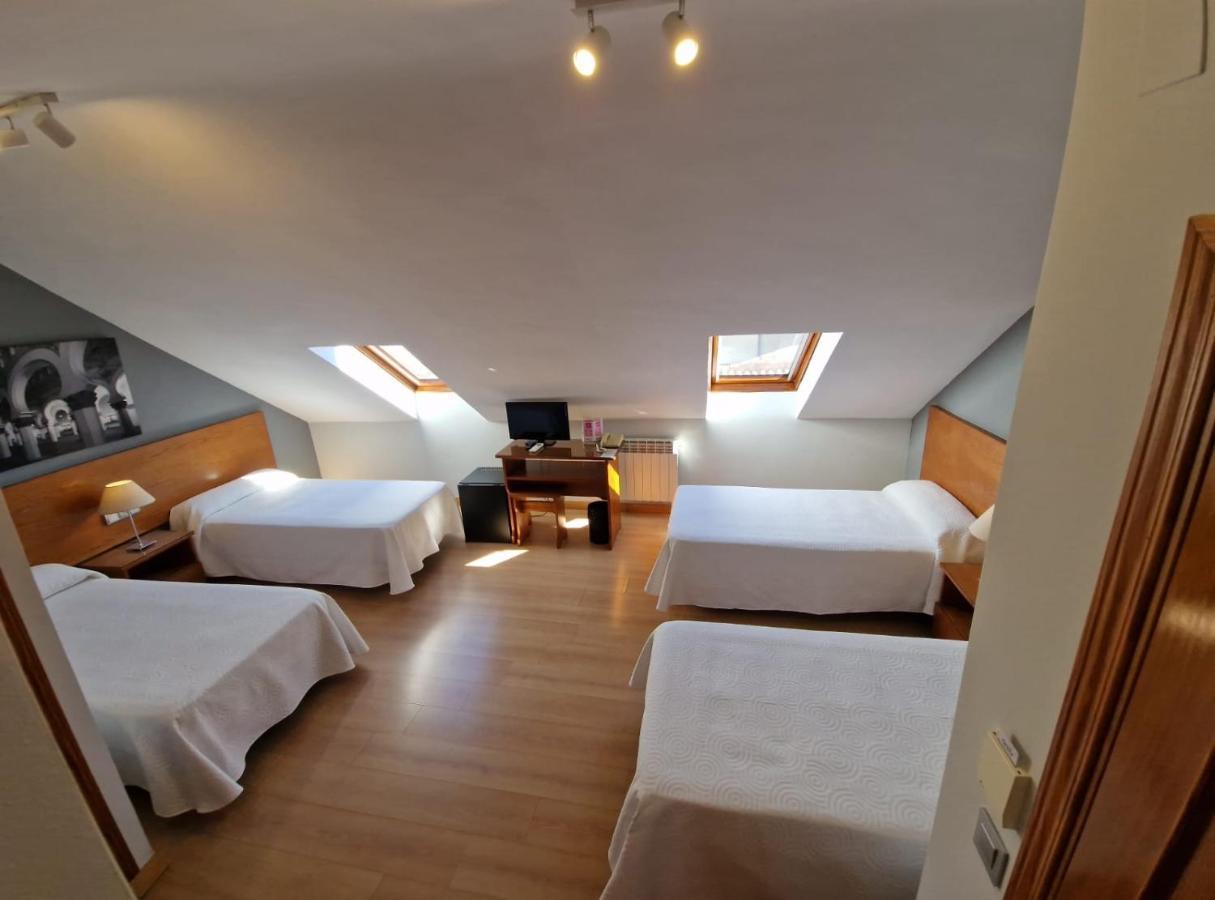 Hostal Santo Tome Toledo Zewnętrze zdjęcie