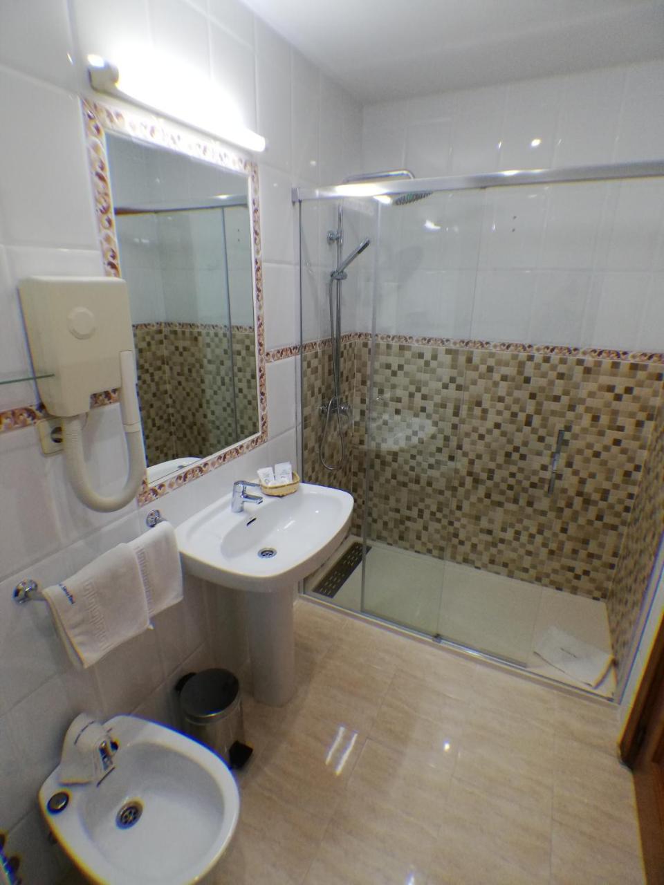 Hostal Santo Tome Toledo Zewnętrze zdjęcie