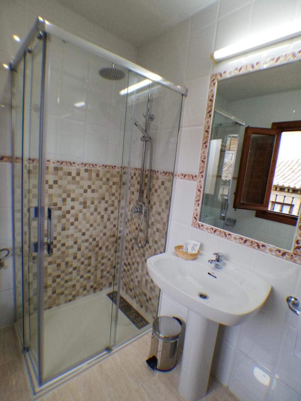 Hostal Santo Tome Toledo Zewnętrze zdjęcie