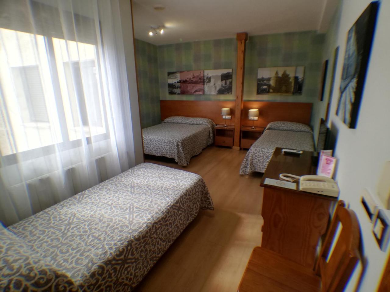 Hostal Santo Tome Toledo Zewnętrze zdjęcie